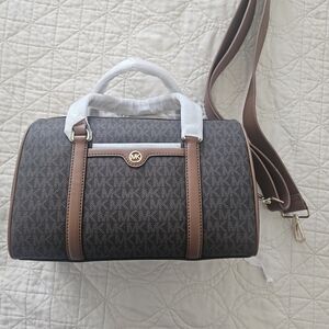 Michael Kors Brown and Black Women Bag